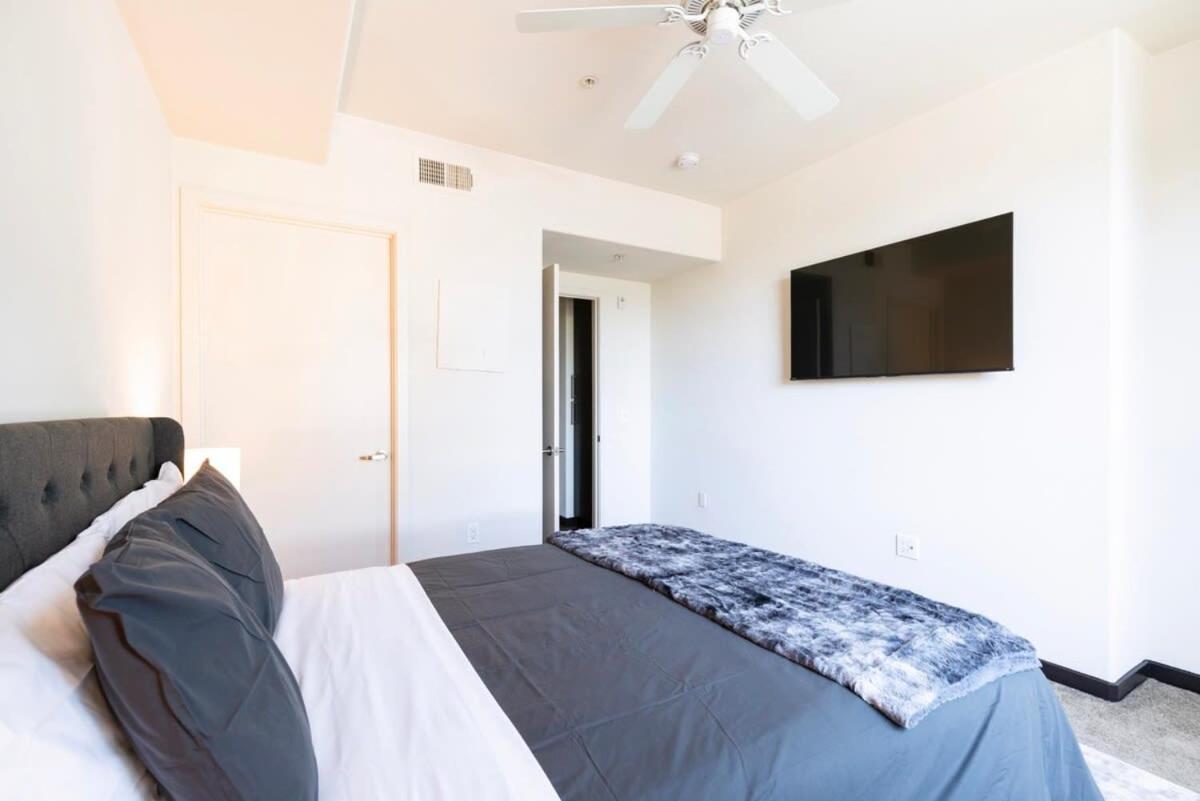 2Br Modern Luxury Condo Weho Лос Анджелис Екстериор снимка
