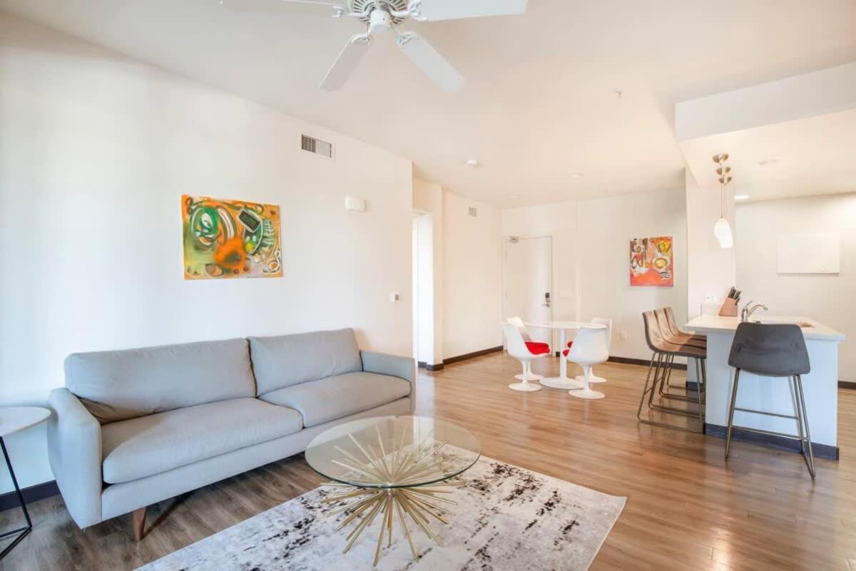 2Br Modern Luxury Condo Weho Лос Анджелис Екстериор снимка