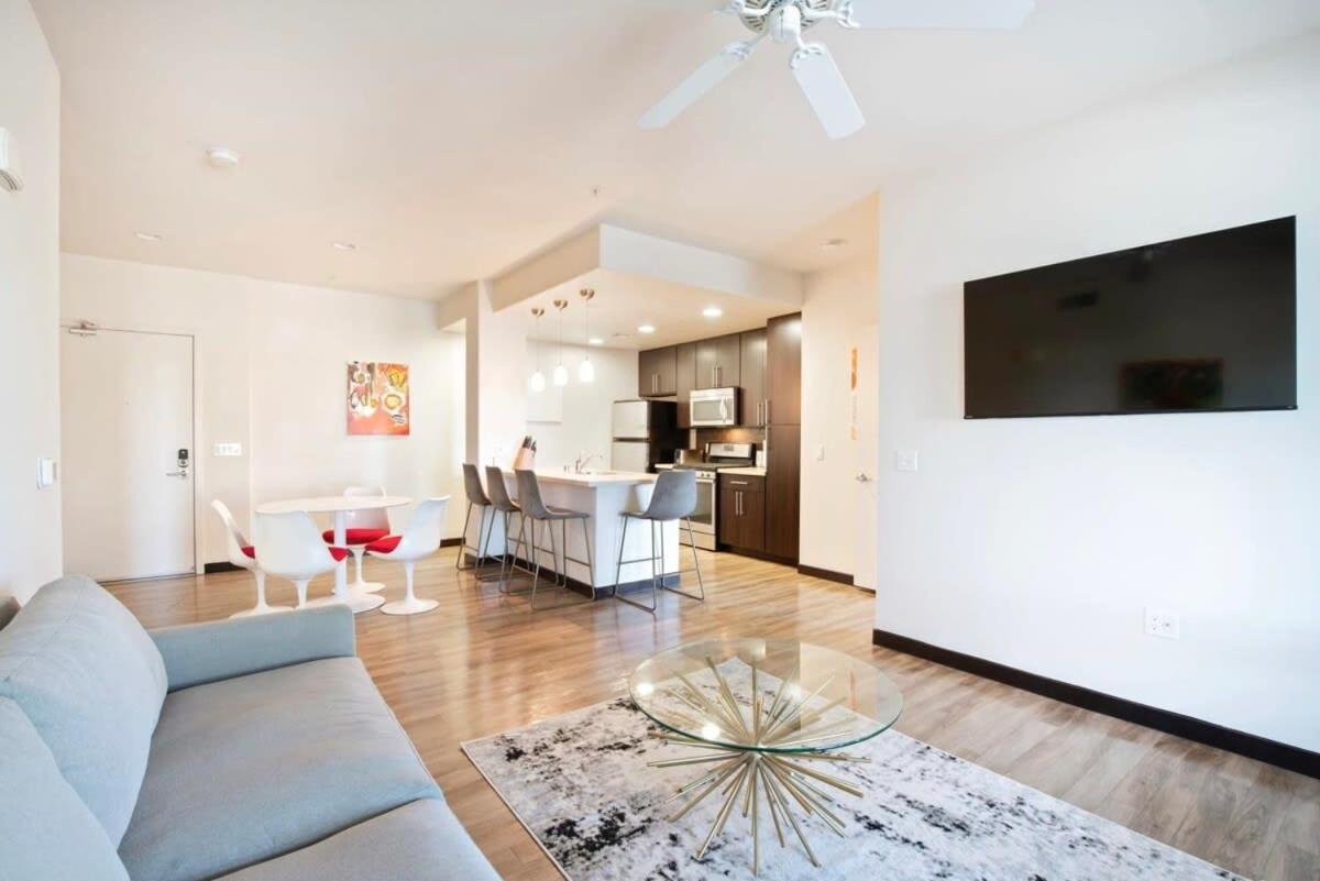 2Br Modern Luxury Condo Weho Лос Анджелис Екстериор снимка