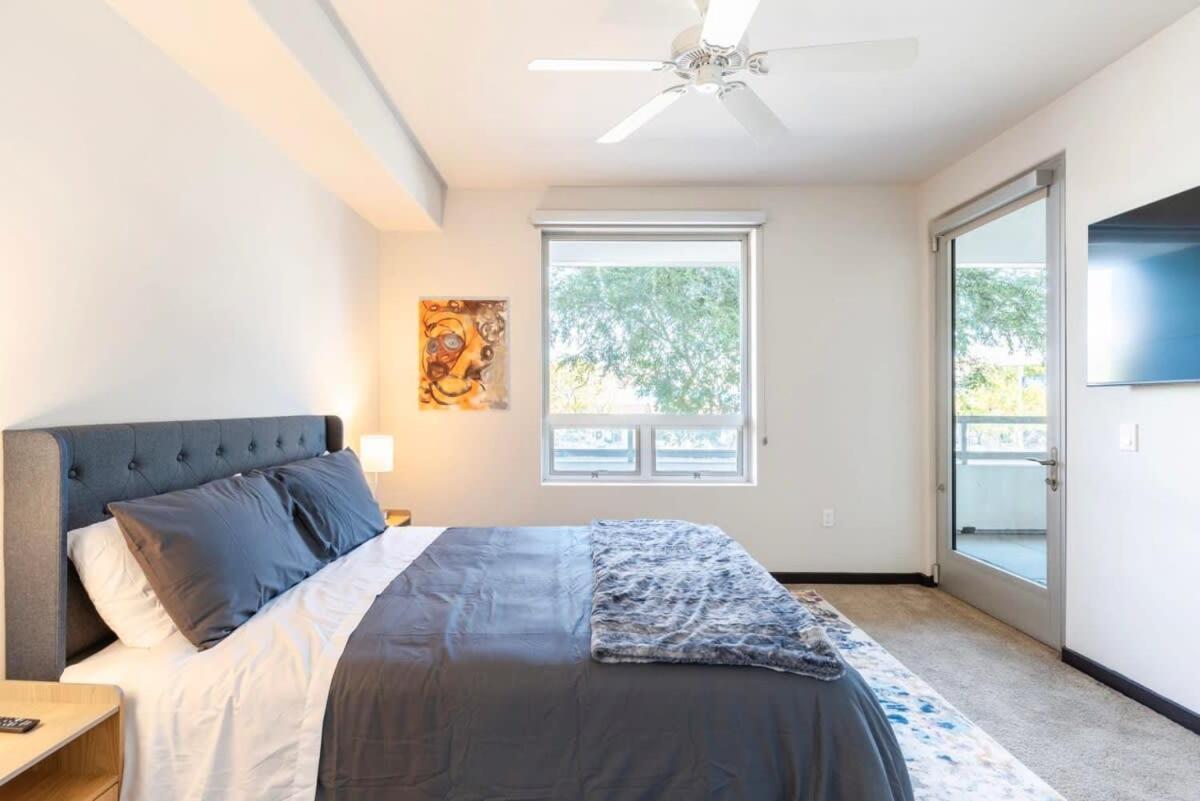 2Br Modern Luxury Condo Weho Лос Анджелис Екстериор снимка