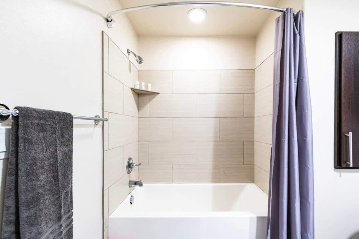 2Br Modern Luxury Condo Weho Лос Анджелис Екстериор снимка