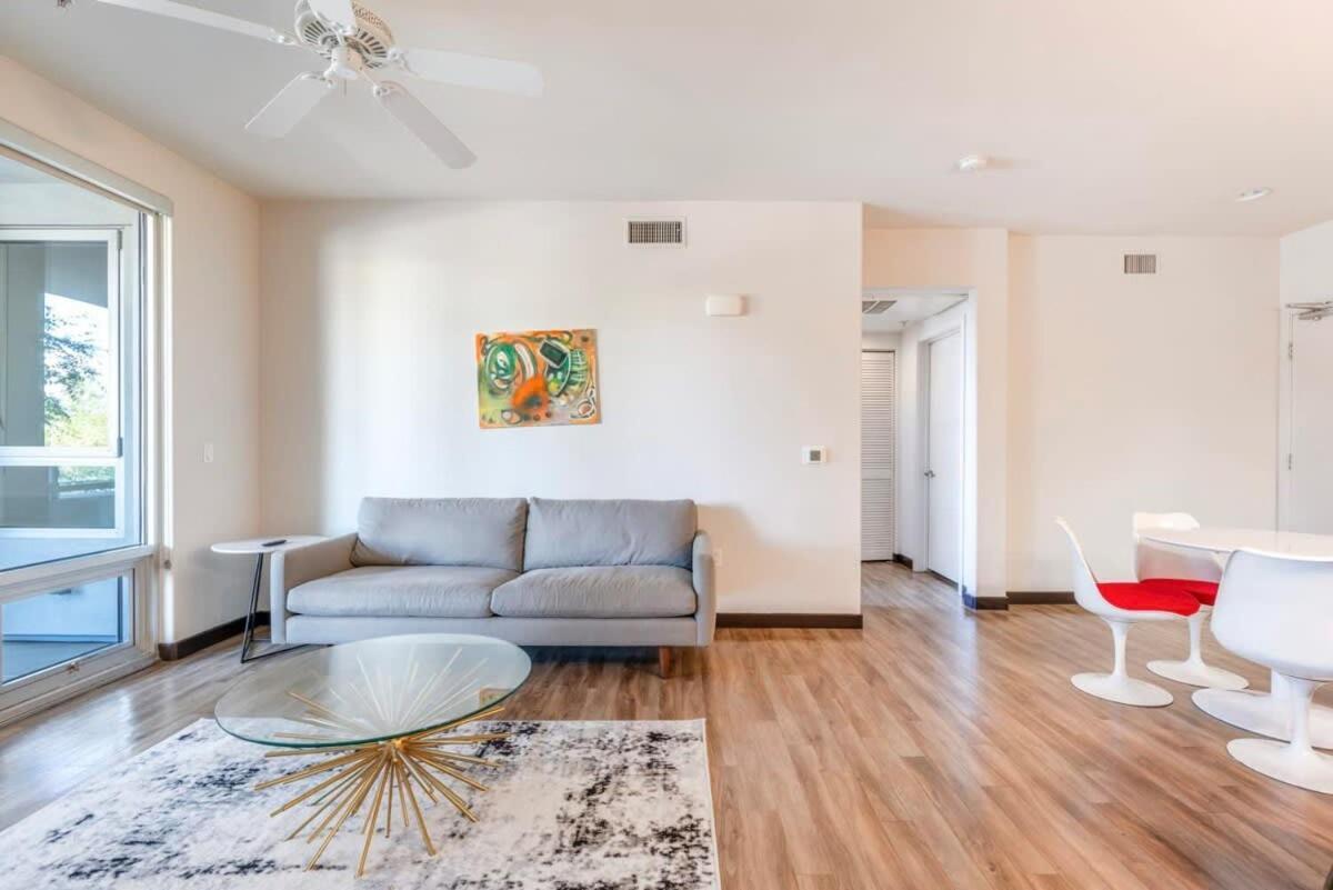 2Br Modern Luxury Condo Weho Лос Анджелис Екстериор снимка