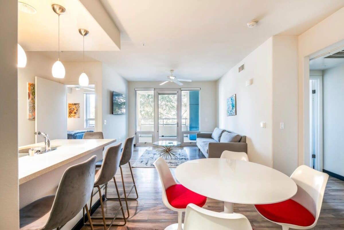 2Br Modern Luxury Condo Weho Лос Анджелис Екстериор снимка